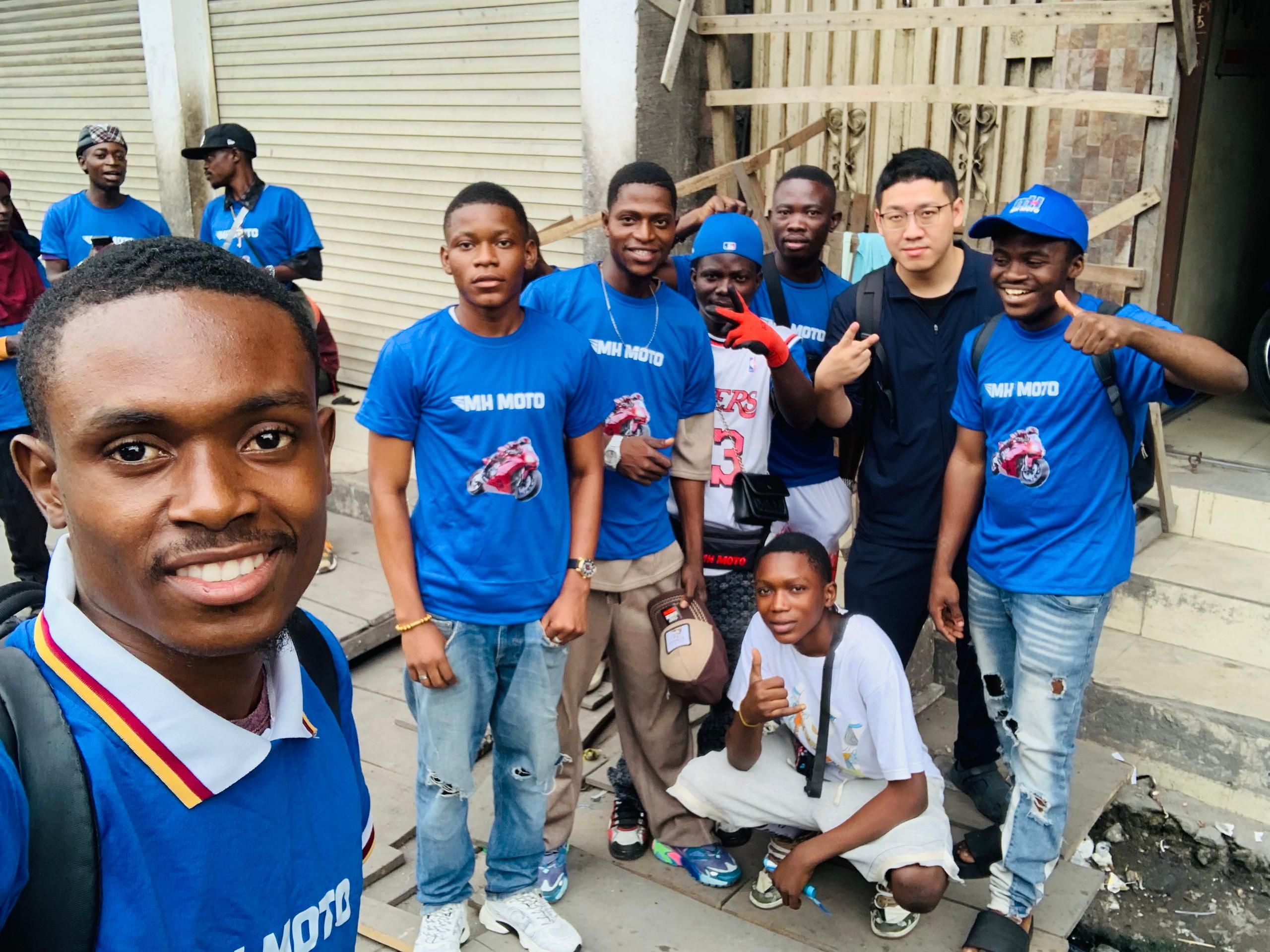 馳騁剛果金 “騎” 跡展風(fēng)采 | 剛果新品宣推活動燃爆街頭