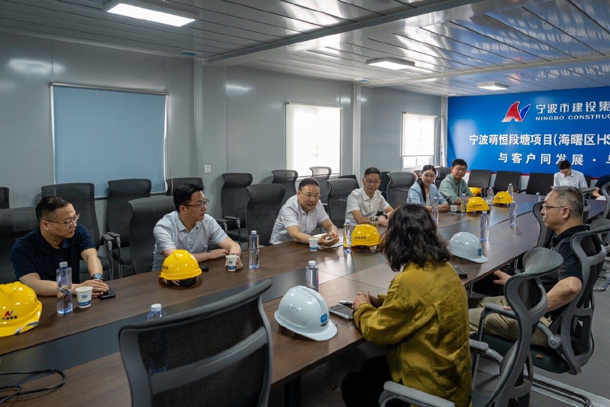 海曙區(qū)委副書(shū)記、區(qū)長(zhǎng)徐洪濤赴萌恒段塘項(xiàng)目現(xiàn)場(chǎng)走訪(fǎng)調(diào)研